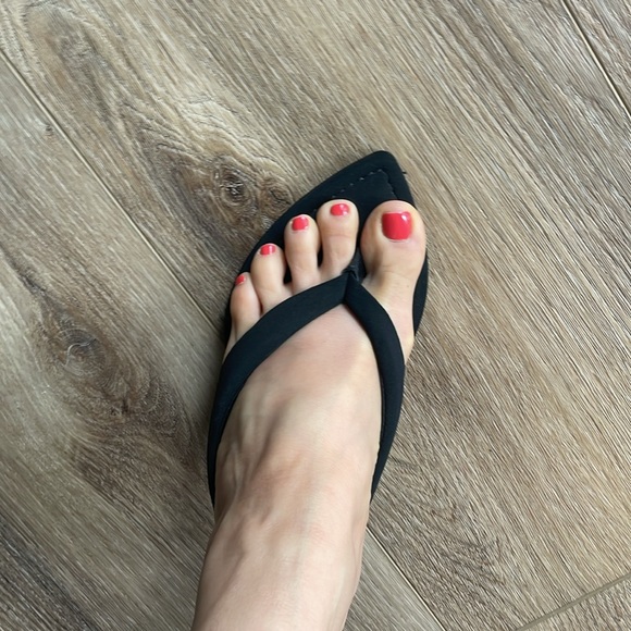 Good American black neoprene clear wedge thong 7 - Picture 5 of 6